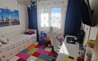 Apartament 3 camere semidecomandat de vanzare in zona Baba Novac - Poză 4