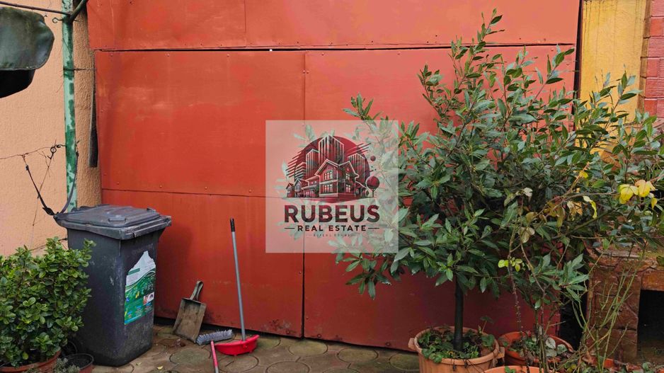 Casa cu personalitate in Calomfirescu – spatiu, liniste si teren gener - Poză 22