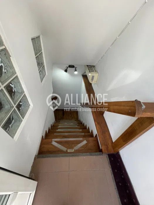 ULTRACENTRAL (COD10) - Spatiu de inchiriat la demisol - Poză 2