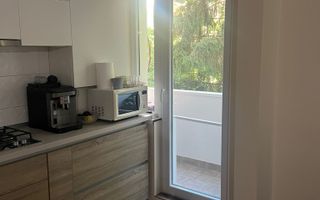 Apartament. 3 camere, 74 mp, zona Mc Donalds - Poză 5