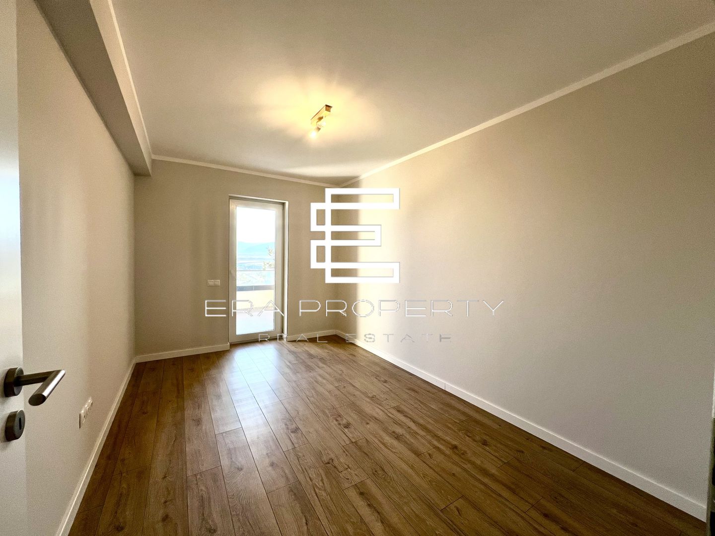 Penthouse 5 camere - 129 mp- terasa 15mp--zona Industriala Vest, Sibiu - Poză 3