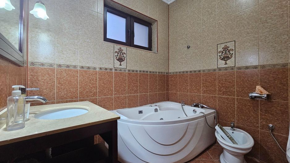 Apartament 3 camere de inchirat Rond OMV Pipera Nou curte 45M - Poză 14