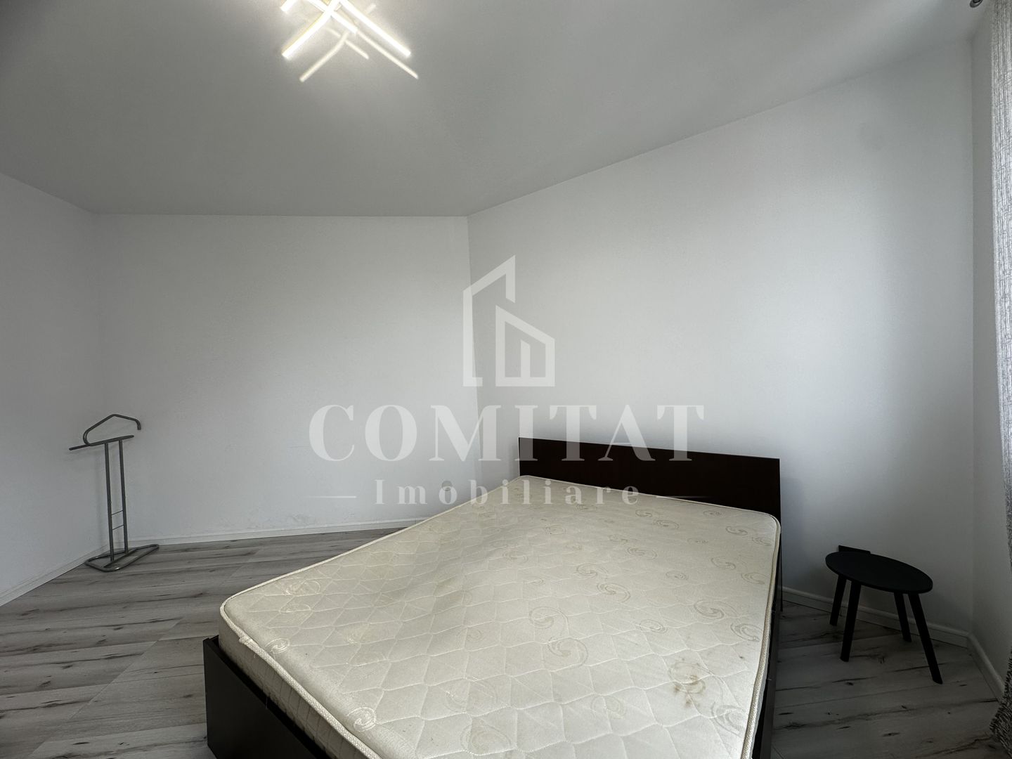 Apartament la etaj intermediar | 3 camere | Zona Bmw - Poză 7