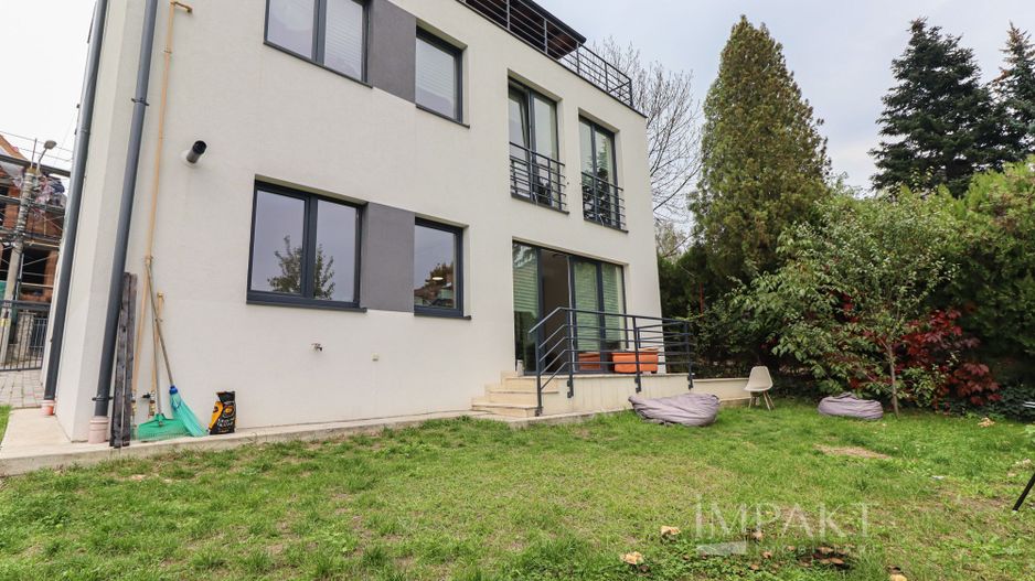 Casa de inchiriat pretabila birou in Gruia. - Poză 1