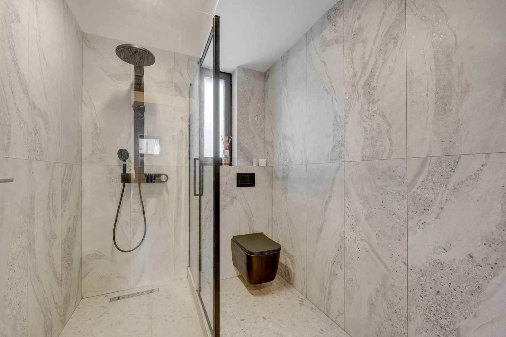 Casa Impecabila + Individuală + Decomandată in Prelungirea Ghencea ! - Poză 13