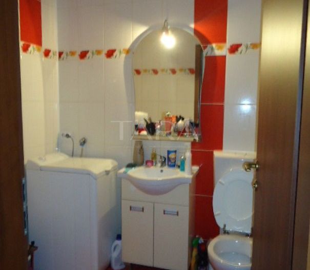Apartament cu 3 camere de vânzare, zona Muzeul Apei. - Poză 9