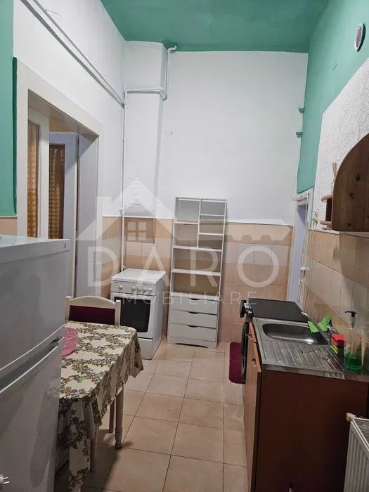 Dau în chirie apartament cu o cameră zona cetății(central) - Poză 4