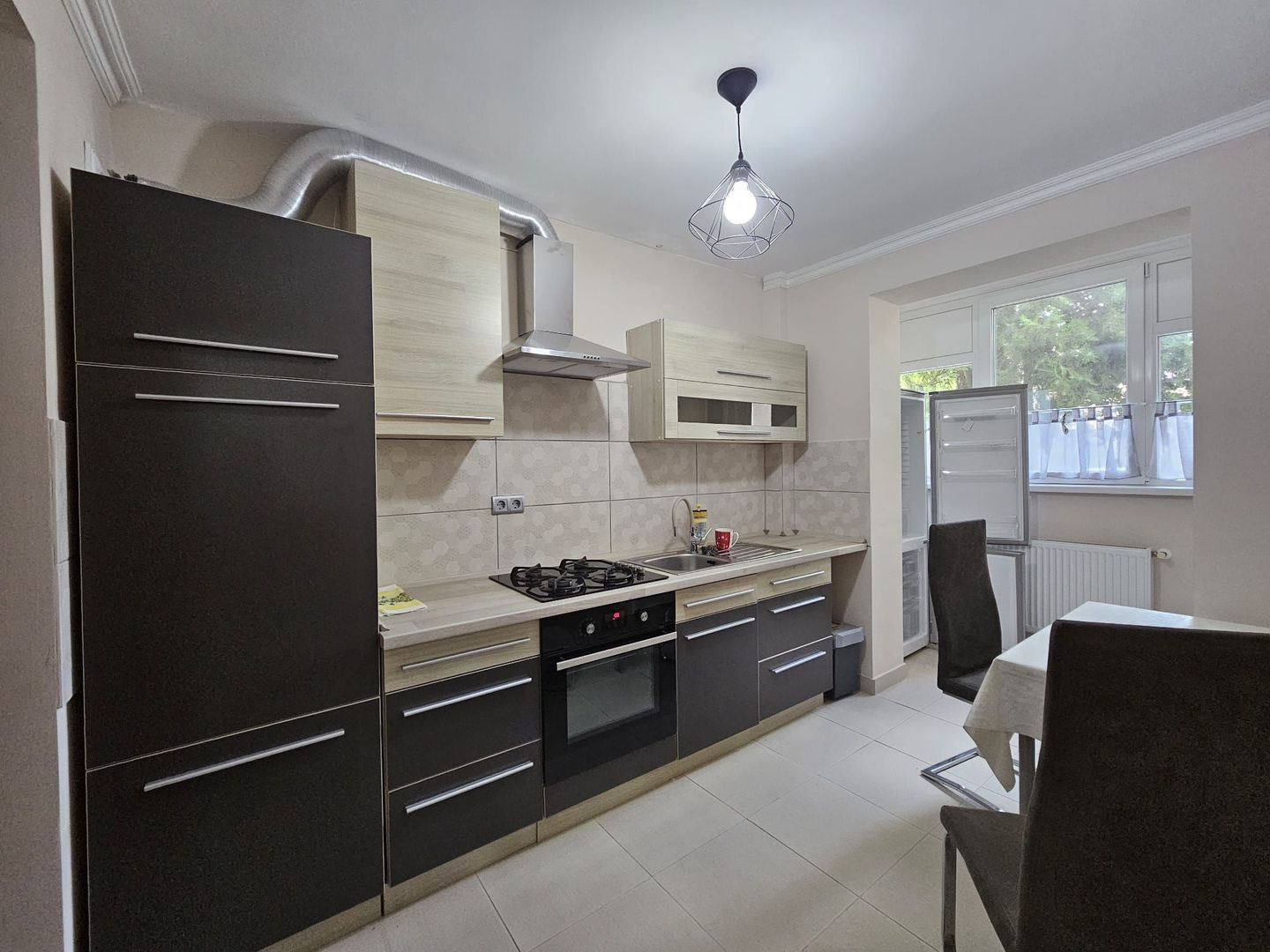 Apartament 2 camere  Ultracentral, Piața Mică, amenajat - Poză 3