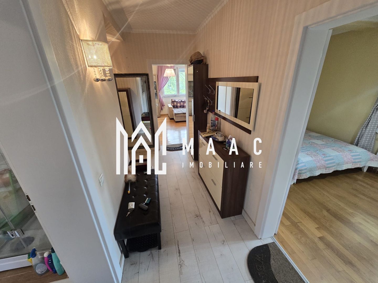 Apartament superb cu gradina zona Sub Arini - Poză 5