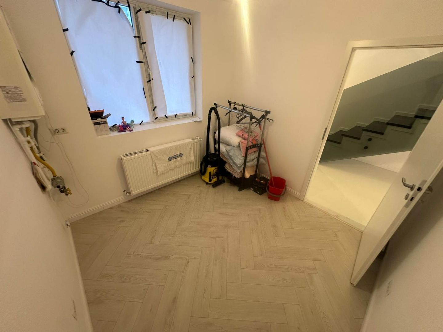 CASA INSIRUITA RIVIERA PARK, PARTIAL MOBILATA, CURTE 150 MP, COMIS 0% - Poză 10