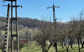 TEREN INTRAVILAN 2800MP CAMPULUNG ZONA PESCAREASA - Poză 4