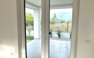 Duplex modern, 135 mp, grădină amenajată–Dumbrăvița, zonă linistita - Poză 9