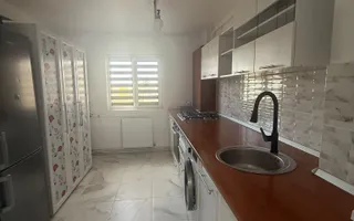 Apartament de inchiriat 3 camere, central Campina! - Poză 21
