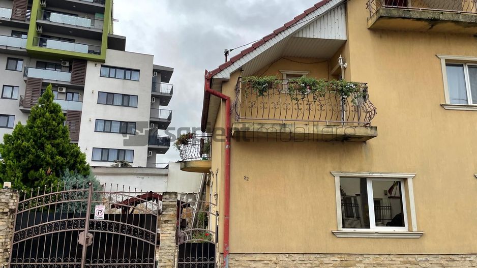 PIATA CETATII CASA - Poză 9