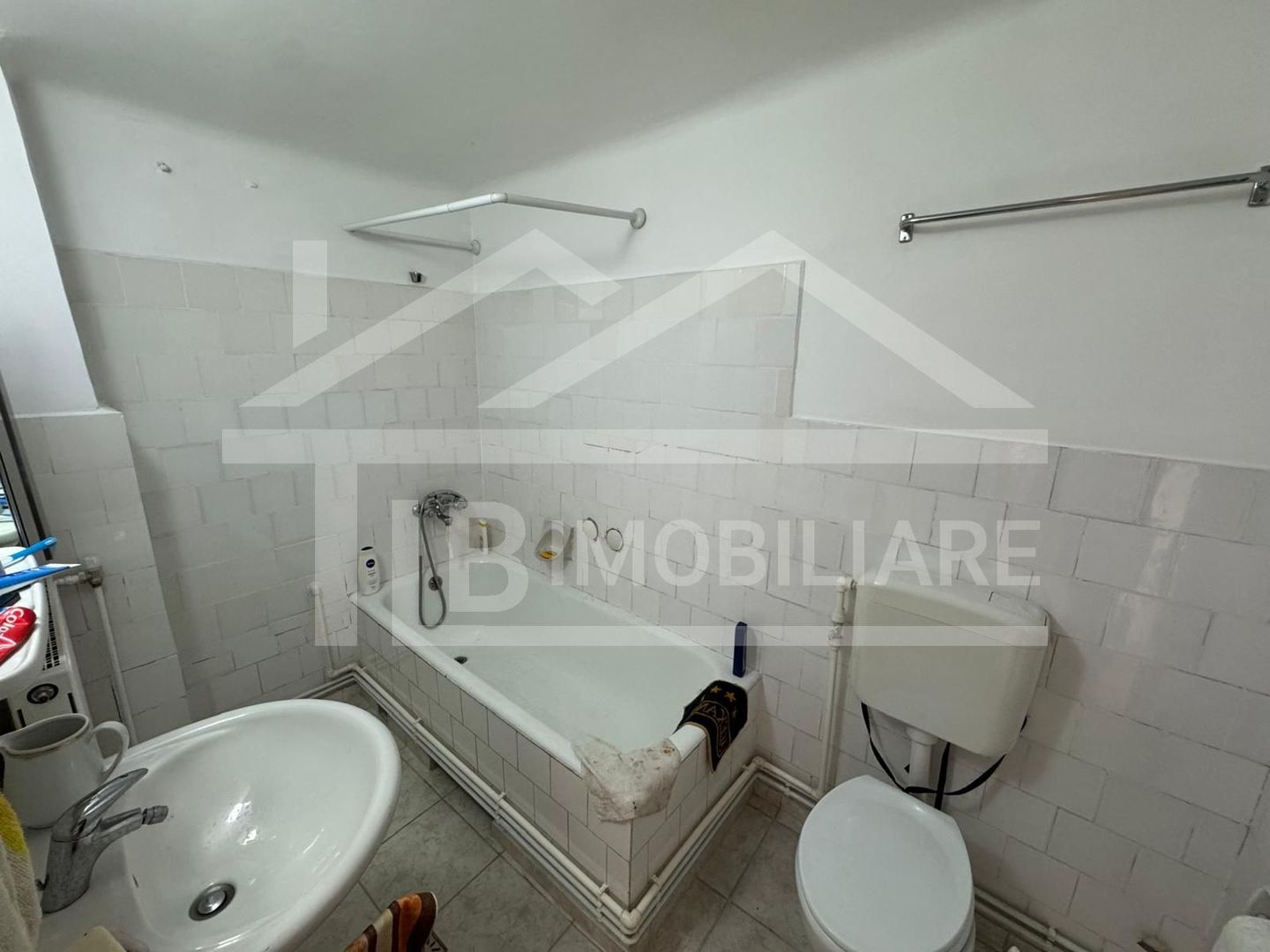 Casa cu 3 camere, 2300mp teren, zona SubPadure - Poză 9