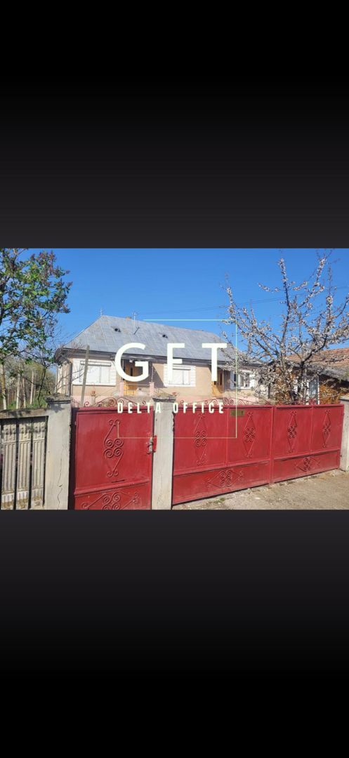 Casă de vânzare în URIU - 1400 mp teren . - Poză 3