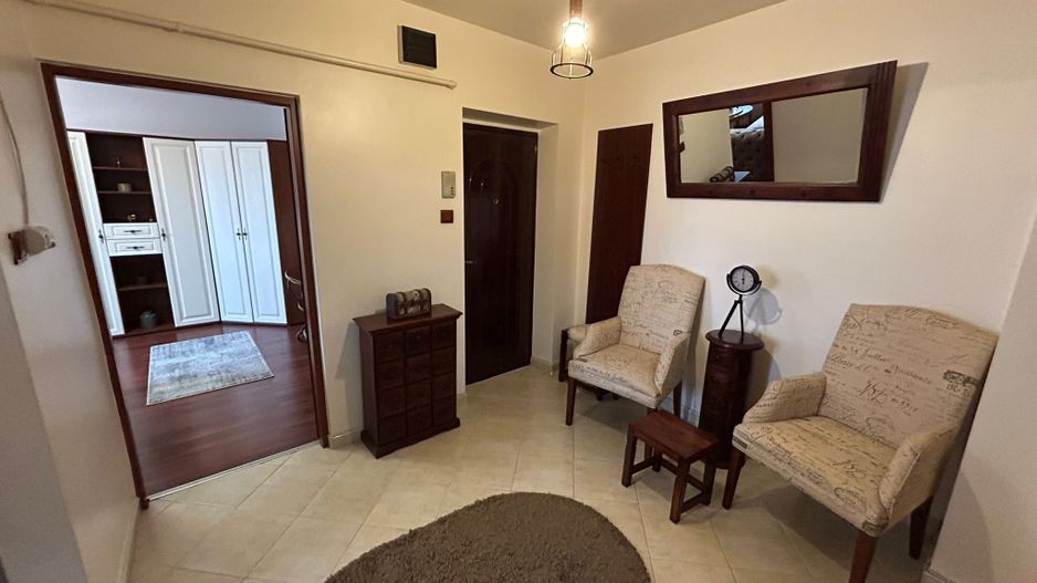 Apartament 2 camere, etaj 2 - zona Cetate - Poză 8