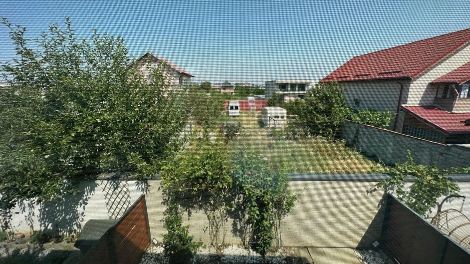 Prelungirea Ghencea – Casă spațioasă, mobilată și utilată, în complex - Poză 24