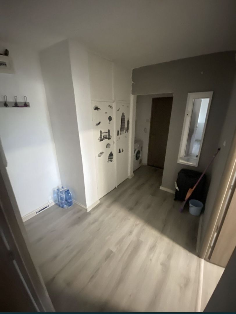 Vand apartament 2 camere Faleza Nord - Poză 2