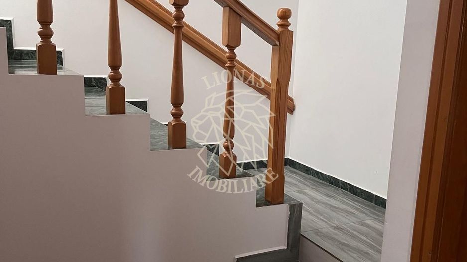 Apartament  3 camere 78 mp-2 balcoane-curte-parcare-Calea Moldovei - Poză 9