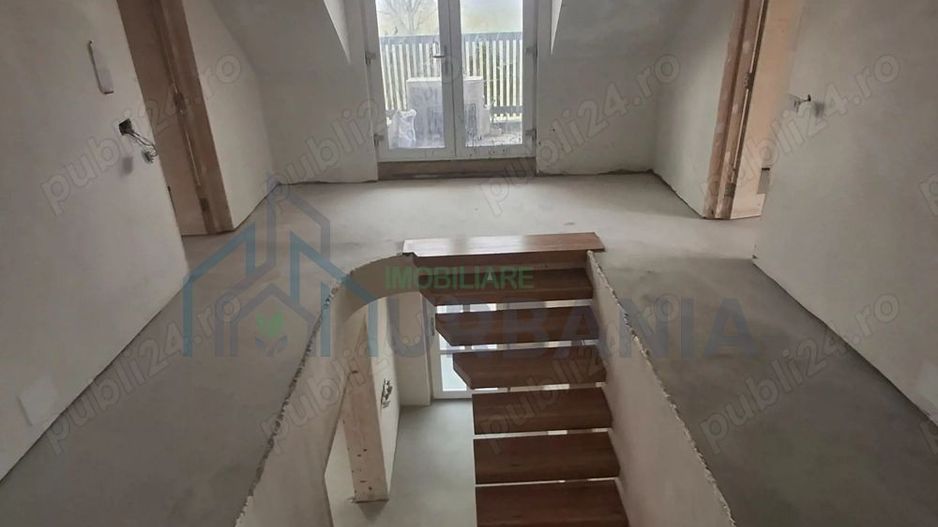 Vând casă P+M (2020) cu teren 2.860 m, Țigănași stradă principală - Poză 5