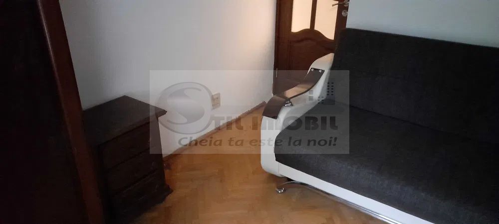 Apartament 3 camere Pacurari - 370 EURO - Poză 4