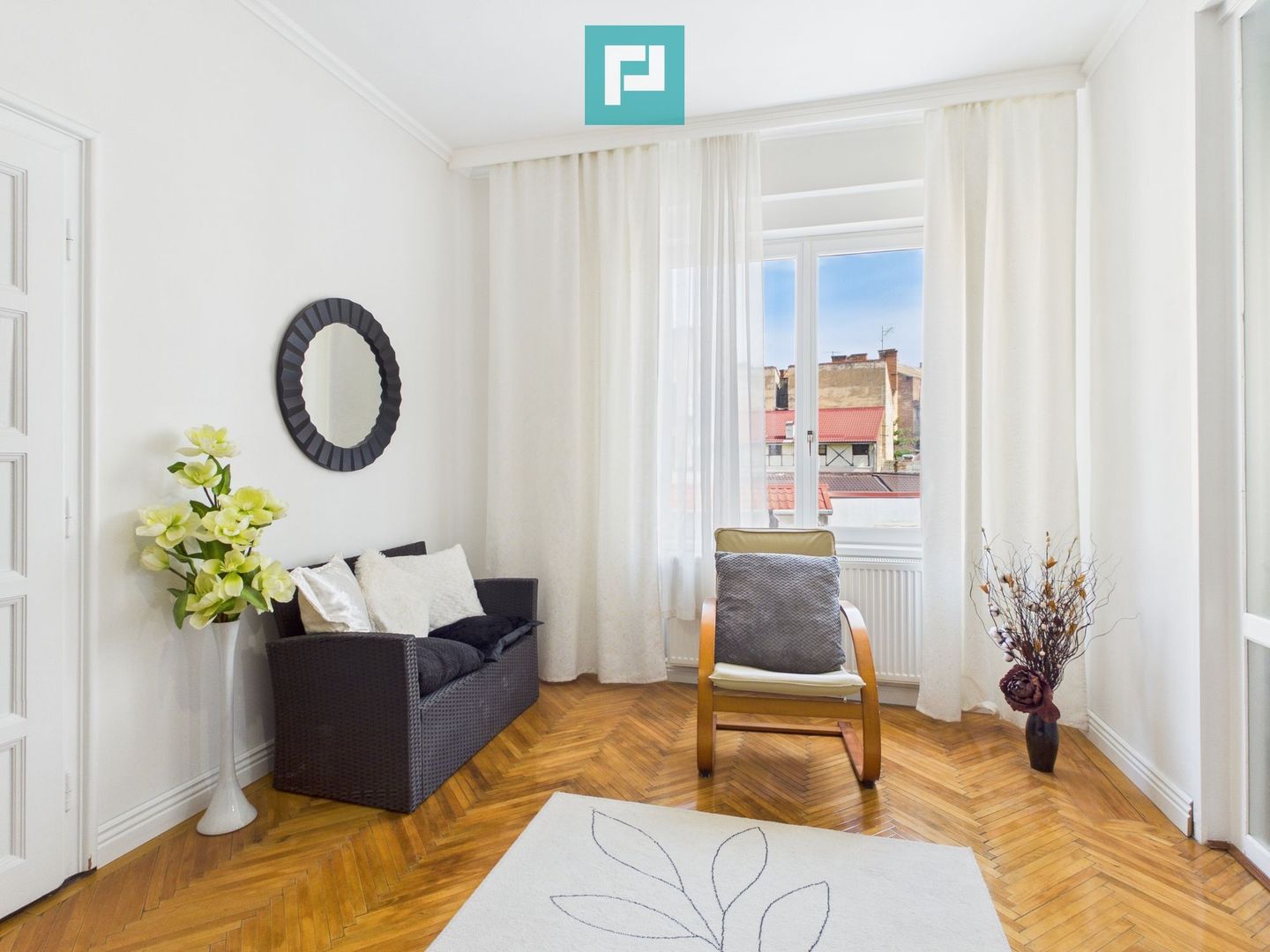 Apartament spațios în clădire ultracentrală - Poză 7