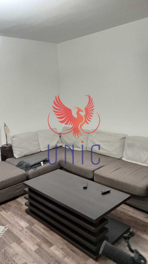 3 camere decomandate, etaj 2, liceul Pedagogic - 149 000 Euro - Poză 1