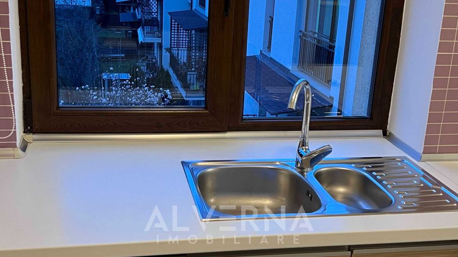 Apartament 3 camere | 80mp + balcon | garaj + parcare | PET  Europa - Poză 8