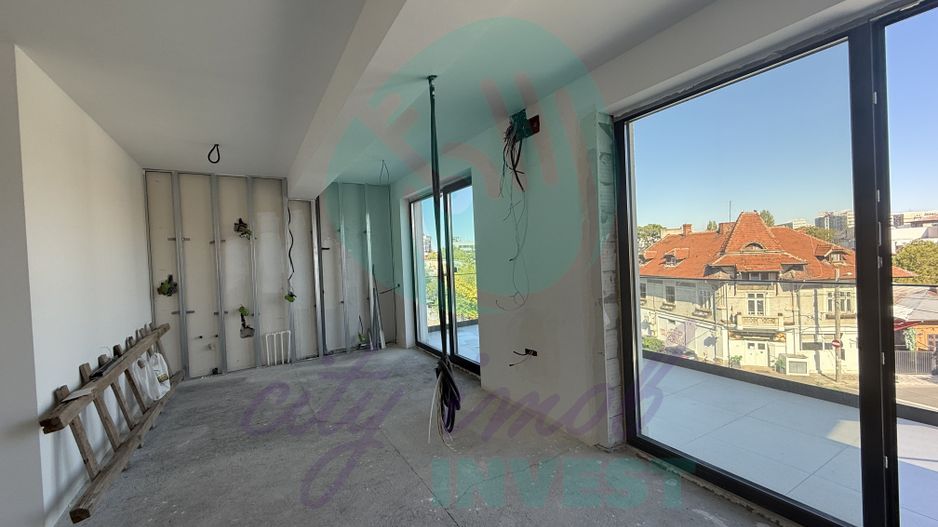 Apartament cu LIFT IN INTERIOR si doua terase de 21 mp in total - Poză 8