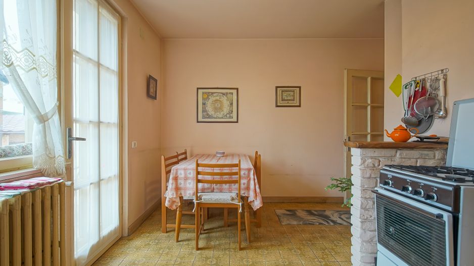 Confort de apartament, libertate de casă – 3 camere, curte și garaj - Poză 16