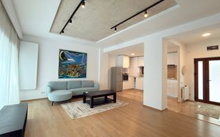 Vila cu 5 camere *200mp* + Teren *300* / 3 locuri de parcare // Pipera - Poză 1