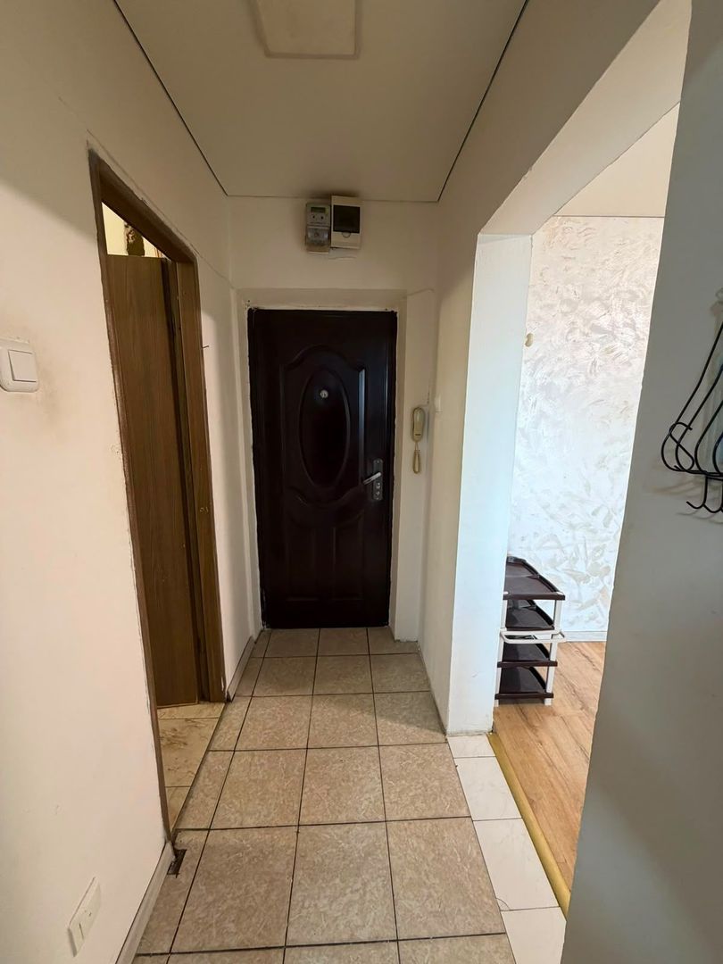 Apartament cu doua camere, Aparatorii Patriei, 64.000€ - Poză 3