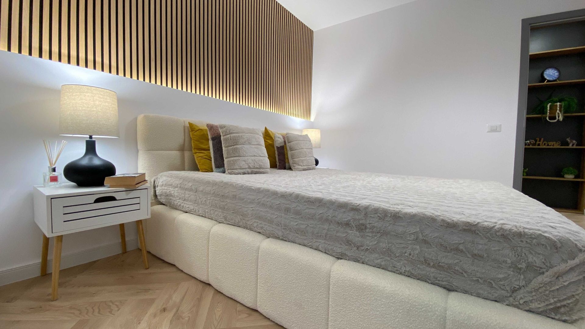 De vanzare Apartament premium 3 camere, Tineretului ULTRACENTRAL - Poză 2