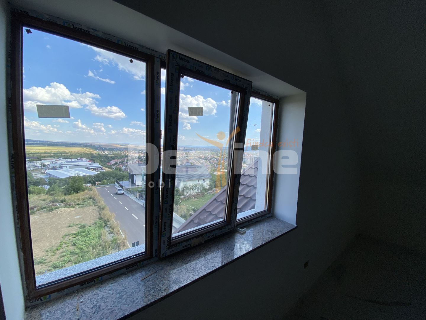 Oportunitate unica Apartament cu 2 sau 3camere in zona Pietricica - Poză 3