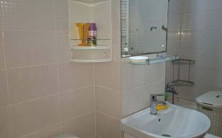 De inchiriat apartament cu 3 camere, zona Bulevard - Poză 7