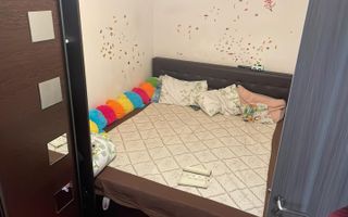 Apartament 3 camere, Tătărași, etaj 2/4 - Poză 2