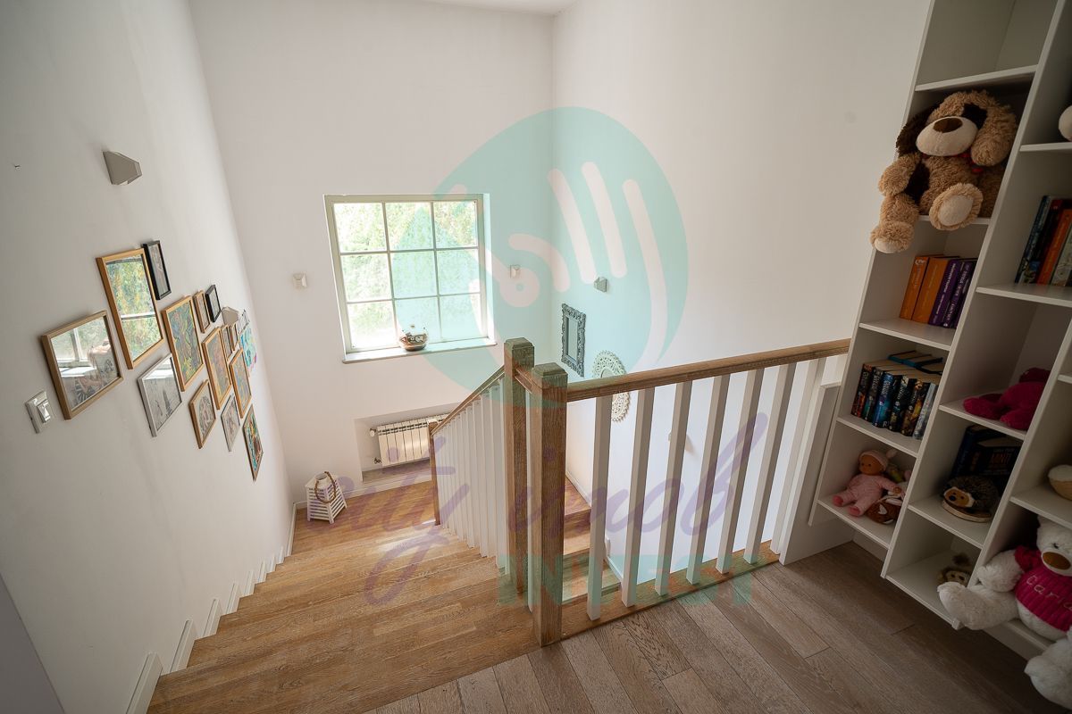 Unic și Elegant: Refugiul Provençal din Capitală - Poză 13