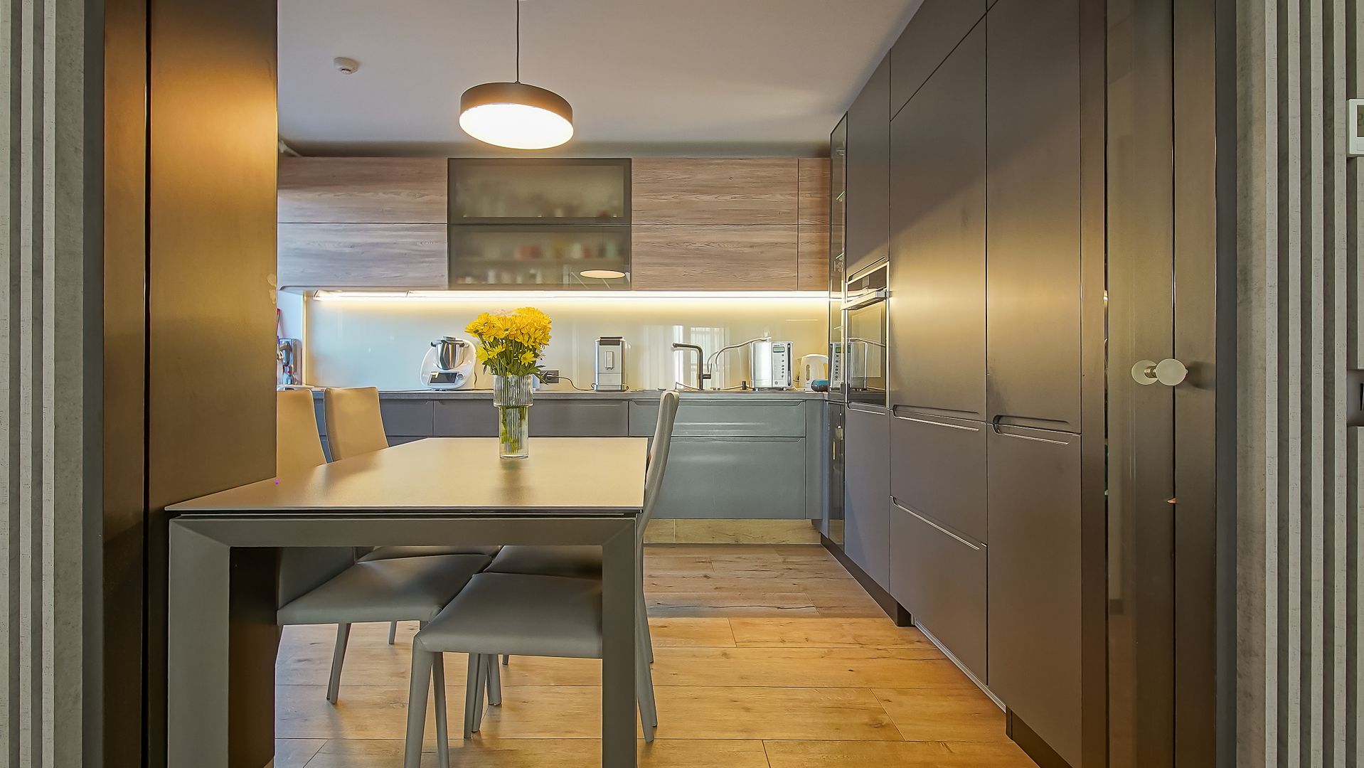 Apartament premium tip vilă, cu terasă de 70 mp, garaj | Răcădău - Poză 7
