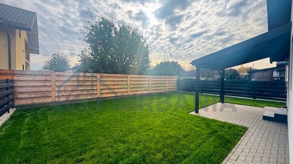 Casă modernă de închiriat în Stejarilor Residence, Lunca Cetățuii, Iași – Curte 400 m², Terasă, Parcare, Mobilată complet - Poză 2