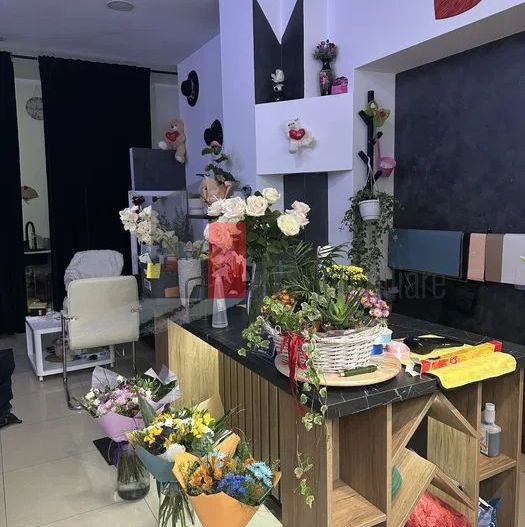 Inchiriere Spatiu Comercial Piata Victoriei, 30mp - Poză 1