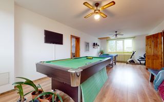 Casa cu 4 camere,237mp,zona strada Lunga - Poză 21