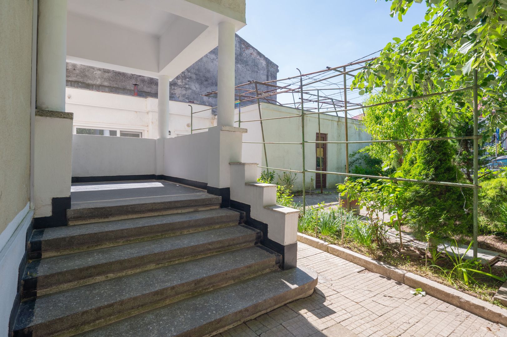 Raritate | Casa Căsătoriilor | Apartament în vilă, curte, 2 garaje! - Poză 6