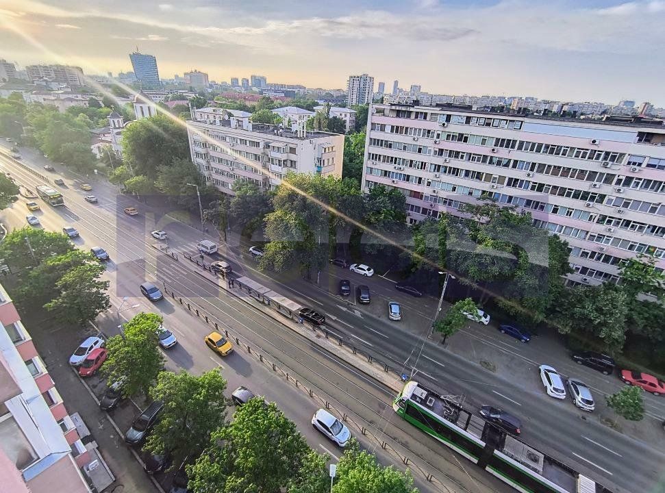 VANZARE -4 CAMERE- DECOMANDAT -STEFAN CEL MARE - Poză 13