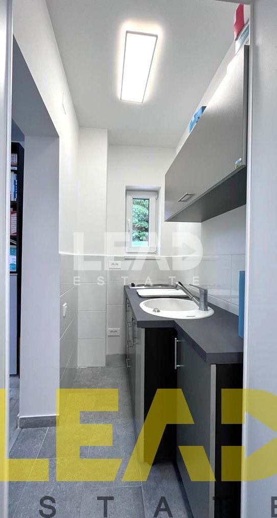Casa renovata complet! 210 mp utili pe teren de 548 mp! - Poză 20