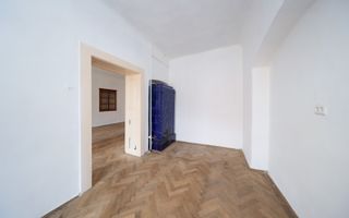 Locație rară în Brașov: ideal pentru regim hotelier sau business - Poză 18