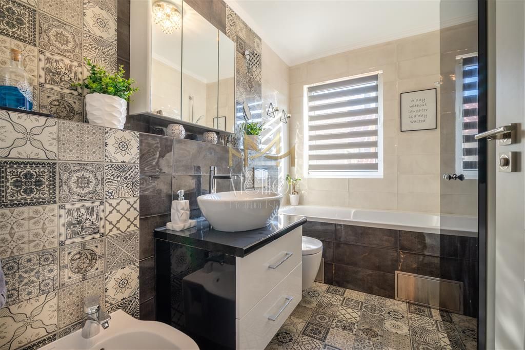 Apartament superb cu 4 camere bloc nou 2 parcari str. Oasului! - Poză 19