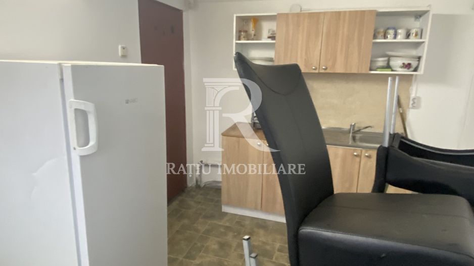 Cazare personal companii – 6 camere, utilități contorizate separat, centrală gaz, Oradea - Poză 19