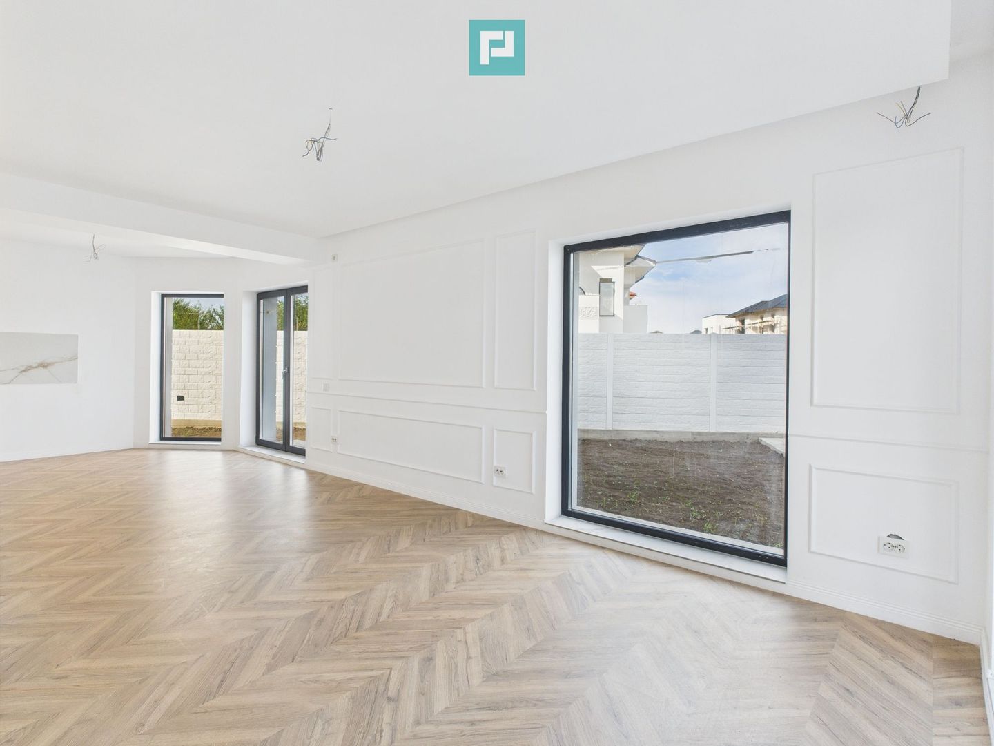 Casă cu 3 camere, design modern, Otopeni – zona Odăi - Poză 12