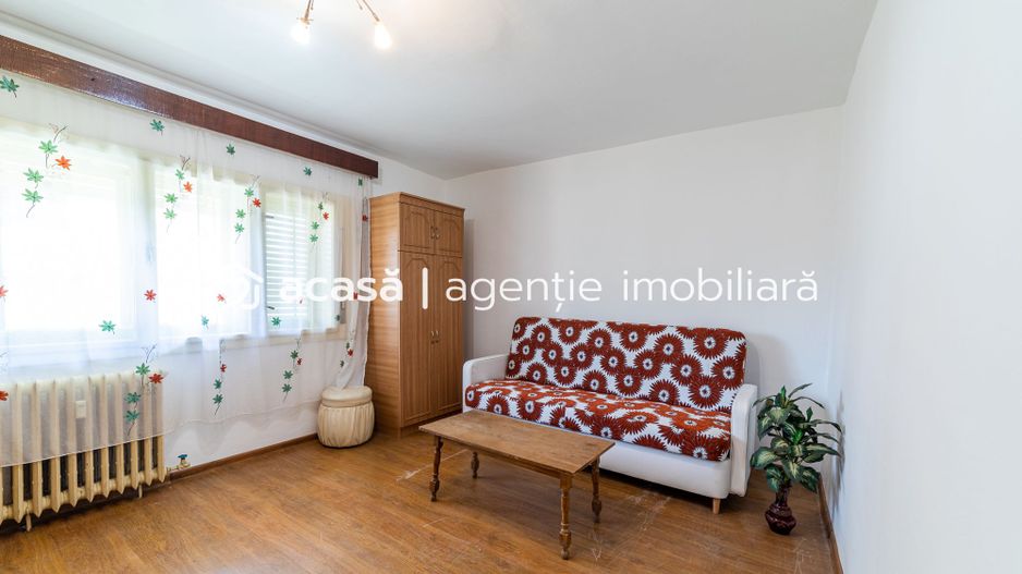 VANDUTA! Apartament cu o cameră, zona Romanilor - Poză 2